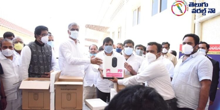 zaheerabad mp bb patil donated oxygen concentrators,covid isolation centers,telangana covid news,v9 news telugu,teluguworldnow.com,