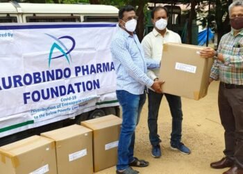 Aurobindo Pharma Foundation donates 10000 Enoxaparin injections to the Poor and Needy,v9 news telugu,covid news,teluguworldnow.com,cp sajjanar ips,