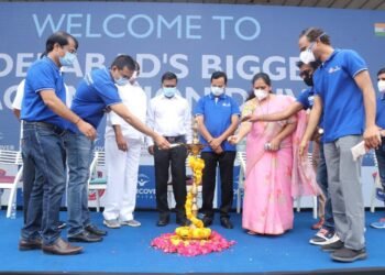 Dr G.Srinivas Rao,,Mega Vaccination Drive,scsc,Medicover hospitals,Mr Arekepudi Gandhi mla,Krishna Yedula,cp sajjanar ips,teluguworldnow.com,v9 news telugu,covid news,covid vaccine,3