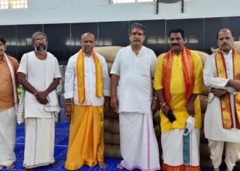 BHAKTHI NEWS: శ్రీ‌వారికి రూ.కోటి విలువైన గో వ్య‌వ‌సాయ ఆధారిత వంట ప‌దార్థాలు విరాళం: శ్రీ జూపల్లి రామేశ్వరరావు