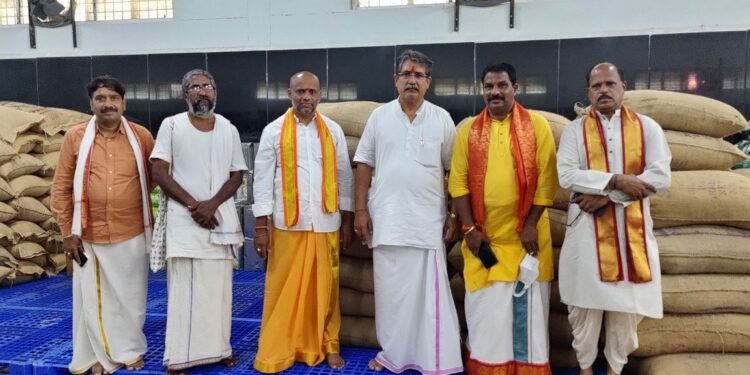 BHAKTHI NEWS: శ్రీవారికి రూ.కోటి విలువైన గో వ్యవసాయ ఆధారిత వంట పదార్థాలు విరాళం: శ్రీ జూపల్లి రామేశ్వరరావు