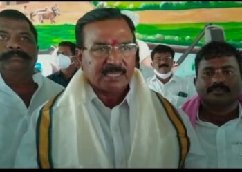 Political News: ఆంధ్రా జలదోపిడీ: కృష్ణా నది పరివాహక ప్రాంతంలో అక్రమ ప్రాజెక్టుల నిర్మాణం: మంత్రి సింగిరెడ్డి నిరంజన్ రెడ్డి