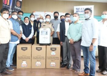 Presenting 6 Oxygen Concentrators to TS Police by TANA & Rotary Club of Hyderabad East,covid news,cp sajjanar ips,v9 news telugu,teluguworldnow.com,#RCHE,#TANA,cyberabad police,
