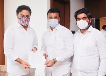 Qutubullapur mla kp vivekanada goud,ktr,mlc shambhipur raju,covid news,telangana news,qutubullahpur constuency development works,v9 news telugu,teluguworldnow.com,