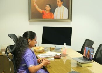 Sarah Kirlew,Australian Consul General for Southern India,mlc kavitha,telangana news,v9 news telugu,