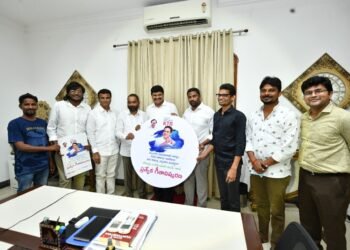 Telangana Political News: కేటీఆర్ జన్మదిన ప్రత్యేక గీతాన్ని ఆవిష్కరించిన ఎంపీ సంతోష్ కుమార్