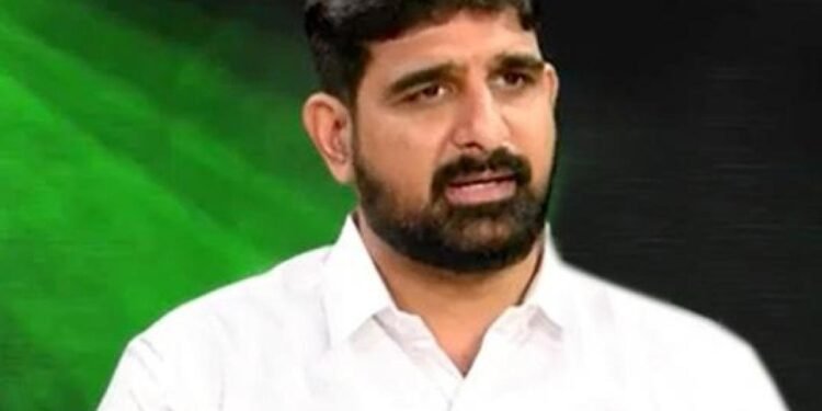 Telangana Political News: రెండేళ్ల కోసం టీఆరెస్ పార్టీ కి హుజురాబాద్ లో ఒక్క అవకాశం ఇవ్వండి: పాడి కౌశిక్ రెడ్డి
