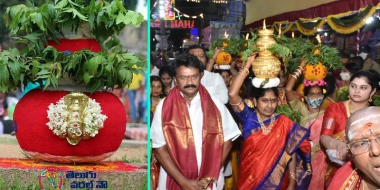 Sri Ujjaini Mahakali Devasthnam Bonalu Festival Jatara, Minister Talasani Srinivas Yadav, Mayor Gadwal Vijaya Laxmi, Indrakaran Reddy,Telugu World Now,