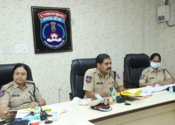 Cyberabad Police Grievance Cell Review Meeting,Telangana Police News,CP M. Stephen Raveendra ips,v9 news telugu,telugu golden tv,my mix entertainments,www.teluguworldnow.com