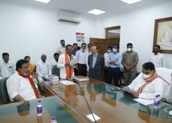 Huzurabad BJP MLA Etela Rajender Swearing in Assembly,Pocharam Srinivas Reddy,Telangana Poltical News,v9 news telugu,telugu golden tv,my mix entertainments,www.teluguworldnow.com.1