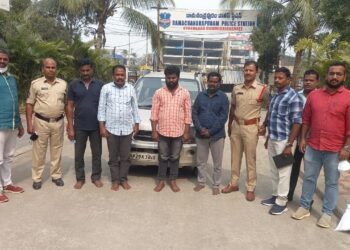 Cyberabad cops step-up drive against drugs; 04 held in one day,CP Stephen Raveendra, IPS,cyberabad news,telangana news,hyderabad police news,telangana police news,v9 news telugu,telugu golden tv,teluguworldnow.com