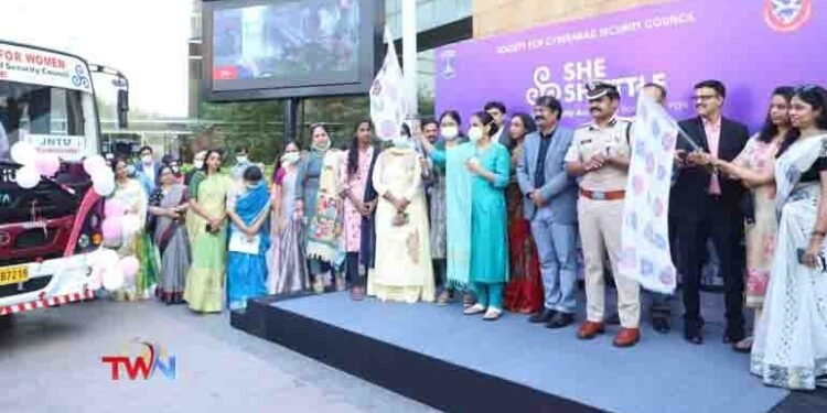 In Cyberabad Police ,women lead from front during the Pandemic despite 48% of the women force was down with Corona Stephen Raveendra, Commissioner of Police, Cyberabad.teluguworldnow.com