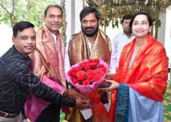 Srihari Kommineni CEO, METV & Me World Media, Sukrati Narayanan, Director-Public Relations & Business Growth Australia and Vishwakarma, Program Committee Member (Telangana),