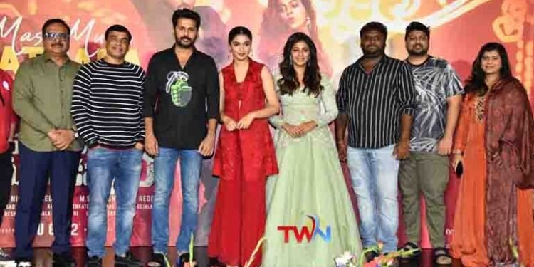 Anjali's special song 'Rara Reddy' released from macherla niyojakavargam Movie of Nitin, Sudhakar Reddy and Shrestha Moviemakers,telugu golden tv,my mix entertainements,www.teluguworldnow.com