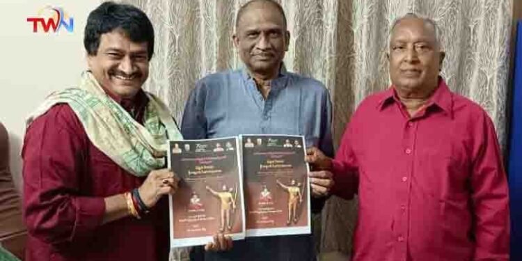 Dr. Ghazal Srinivas Tribute to Sri Alluri Sitaramarajs 125th Birth Anniversary. Justice Venkata Seshasai invented The Song,Modi,telugu golden tv,my mix entertainements,www.teluguworldnow.com