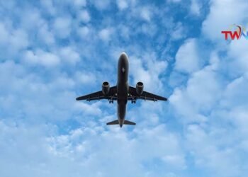 aeroplane stopped in Sky,jenniferironiot tick talker,aeroplane latest news,tech news,Telugu Golden TV,v9 News Telugu,www.teluguworldnow.com,my mix entertainments