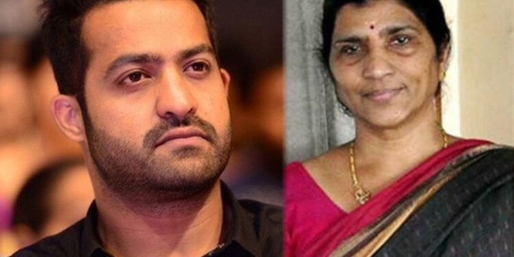 జూనియర్ ఎన్టీఆర్ రాజకీయాల్లోకి రావాలంటూ వ్యాఖ్యలు చేసిన… లక్ష్మీపార్వతి.