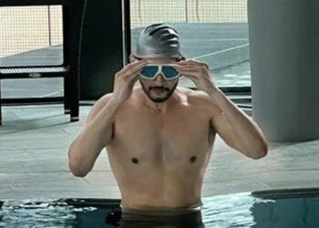 నెట్టింట వైరల్ అవుతోన్న సూపర్ స్టార్ సిక్స్ ప్యాక్ హాట్ ఫొటోస్…