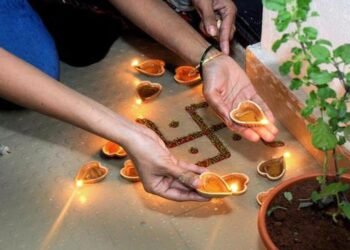 కార్తీక మాసంలో తులసి పూజ ఈ విధంగా చేస్తే… అష్ట ఐశ్వర్యాలు మీ స్వంతం