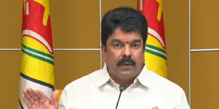 Bonda Uma : లాయర్లకిచ్చేది ప్రభుత్వ డబ్బు.. వాదించేది జగన్ రెడ్డి కేసులా.? బోండా