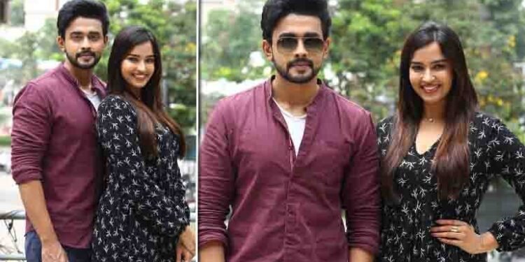 Thanks to the audience who gave Blockbuster success to Akasha Veedhullo, Akasha Veedhullo film unit at the success meet,Telugu Golden TV,www.teluguworldnow.com,my mix entertainments,Telugu World news