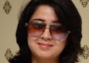 Gossip ఛార్మి షాకింగ్‌ నిర్ణయం.. లైగర్‌ ఎఫెక్ట్‌ కారణమా?