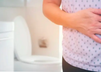 Health మలబద్ధకం సమస్య ఉన్నవారు ఈ మూడు ఆహారాలకు దూరంగా ఉండాలి..!