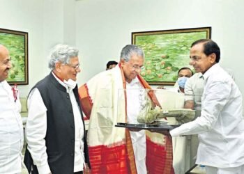 Politics సిపిఎం నేతలతో సీఎం కేసీఆర్ భేటీ.. ఎందుకంటే..?