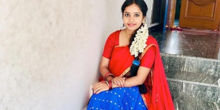 Movie తమిళనటి దీప ఆత్మహత్య కేసులో మరో మలుపు.. ఆమె ఐఫోన్ ఏమైంది?