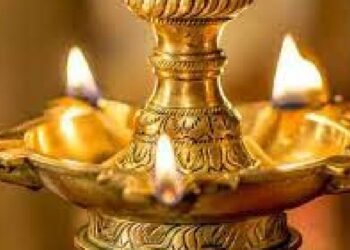 Bhakthi ఇంట్లో దీపారాధన ఎలా చేయాలో తెలుసా..!