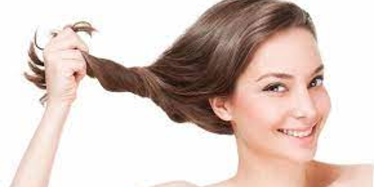 Health మీకు జుట్టు రాలుతుందా..? అయితే కుదుళ్లను దృఢంగా మార్చే వెల్లుల్లి చికిత్సను ట్రై చేయండి..!