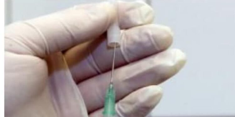 Crime ఇద్దరు భార్యల పోరు… ఇంజక్షన్తో రెండో భార్యను హత్య చేసిన భర్త