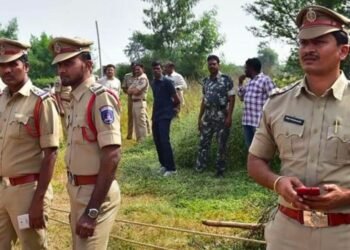 Crime గర్భిణి అయిన బాలికపై అత్యాచారం..  ఆపై చెట్టుకు ఉరేసిన ఘటన.. షాకింగ్ విషయాలు వెల్లడించిన పోలీసులు..