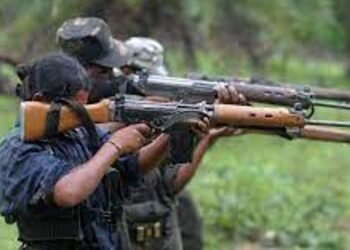 Crime పోలీసుల అదుపులో కీలక మావోయిస్ట్‌ నాయకురాలు..? కోర్టులో హాజరు పర్చాలని మావోయిస్టుల లేఖ