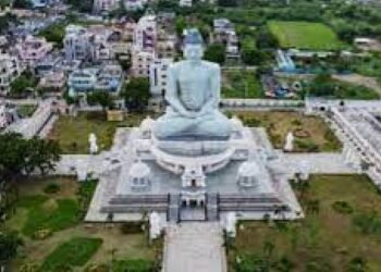 politics రాజధాని అసైన్డ్‌ భూముల స్కామ్​ కేసులో ఐదుగురు అరెస్ట్..