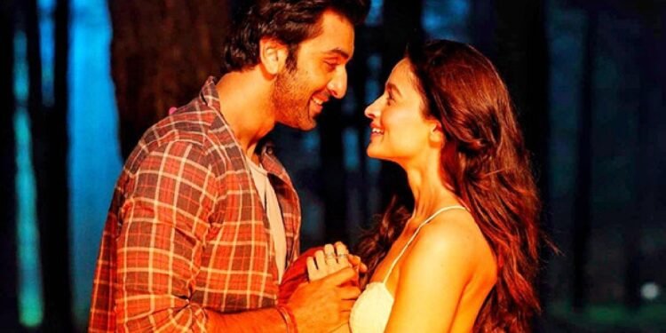 Movie నా భార్యను ట్రోల్ వాళ్ళందరికీ తనంటే అసూయ : రణబీర్ కపూర్