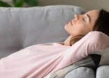 Health అలసటలో విశ్రాంతి తీసుకోకుంటే… గుండె జబ్బులను ఆహ్వానించినట్టే