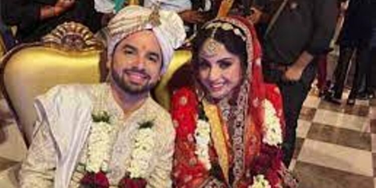 Movie తూనీగ తూనీగ పాపకు పెళ్లయిపోయింది.. ఎంతలా మారిపోయిందో గుర్తుపట్టారా..!