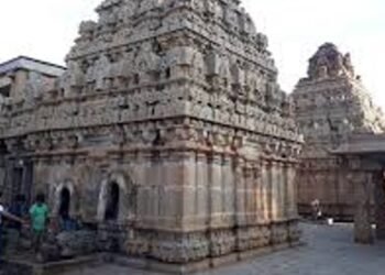 Bhakthi భక్తులు గుడివెనుక భాగాన్ని ఎందుకు మొక్కటంలో ఆంతర్యం ఏమిటో తెలుసా..!