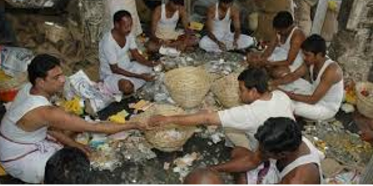 Bhakthi కనీ విని ఎరుగని రీతిలో శ్రీవారి హుండీ ఆదాయం..