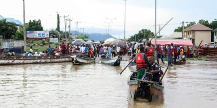 Crime : పడవ బోల్తా పడి 76 మంది జల సమాధి..