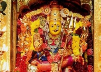 Political నవరాత్రుల సందర్భంగా విజయవాడ కనకదుర్గమ్మ కు పట్టు వస్త్రాలు సమర్పించనున్న సీఎం జగన్..