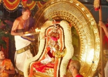Bhakthi సూర్య‌ప్ర‌భ వాహ‌నంపై మత్స్య నారాయణుడి అలంకారంలో మ‌ల‌య‌ప్ప‌..