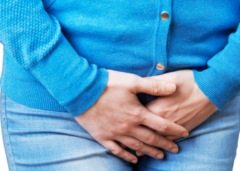 Health మూత్రాన్ని అధిమి పట్టుకుంటున్నారా.. పెను ప్రమాదం తప్పదు..