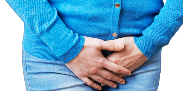 Health మూత్రాన్ని అధిమి పట్టుకుంటున్నారా.. పెను ప్రమాదం తప్పదు..