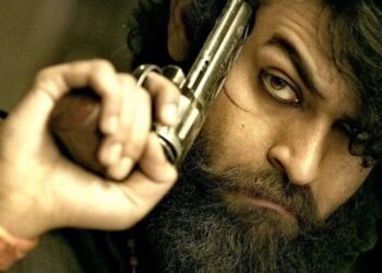 Movie : మన స్టార్ హీరోలు విలన్ పాత్రలో ఒదిగిపోయిన సినిమాలు ఇవే…