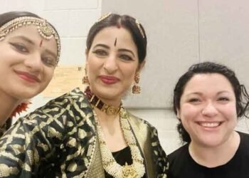 Indrani Davuluri is a famous dancer who received Global Awards,Telugu World