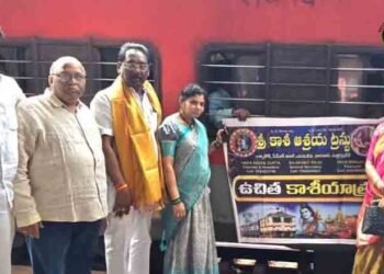 Under the auspices of Sri Kashi Ashraya Trust FREE KASHI YATRA,Founder President Ashok Gupta,Bhakthi News,Latest News,Telugu World