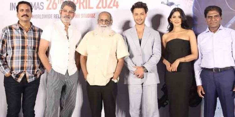 'Ruslan' is an extraordinary movie. It will be amazing, meet and greet event with popular author Vijayendra Prasad,Ayush Sharma,Sushri Mishra,Jagapathi Babu,Film News,Telugu World