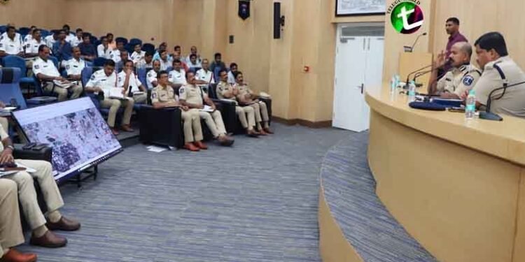 Special focus of Cyberabad Traffic Police on wrong route driving, Traffic Joint CP Cyberabad Sri D. Joel Davies, IPS, Cyberabad News,Latest News,Telugu World